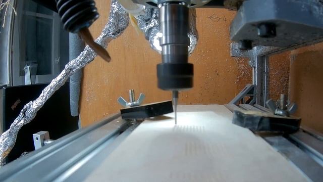 3018 CNC drilling with 0,8mm and 0,1mm drills смотреть онлайн