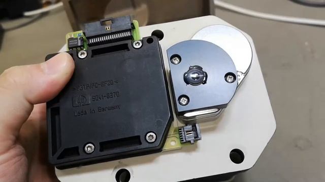 HP 8453 UV Visible Spectrophotometer test teardown смотреть онлайн