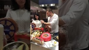 Широкий ассортимент сыров "Стародуб"