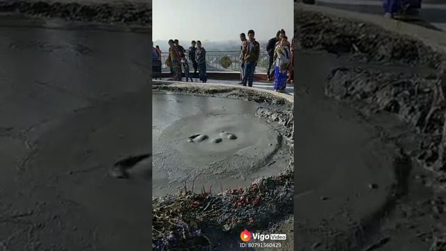 Methane gas /Marsh gas emissions смотреть онлайн