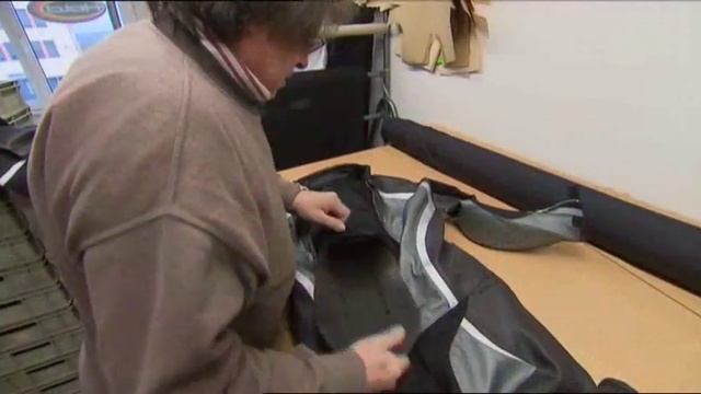 ALNE Leder Motorradbekleidung nach Maß смотреть онлайн