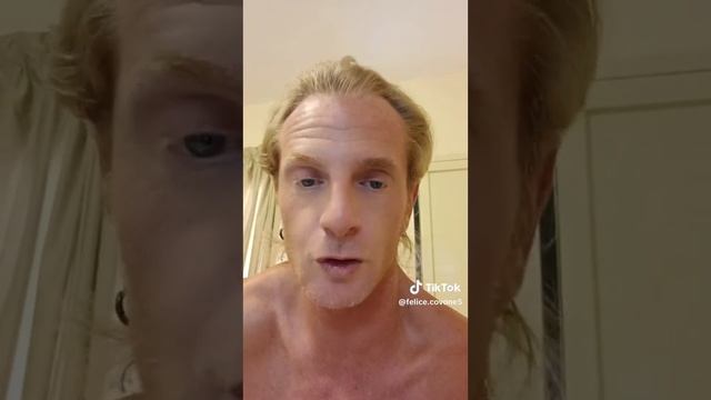 Rientro in Italia... Chissa`! смотреть онлайн