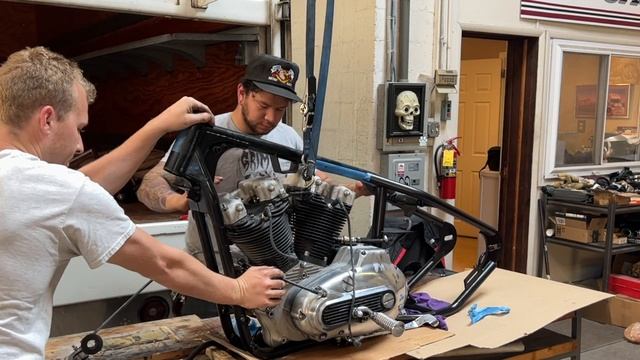 Is the Ironhead Sportster Chopper Tough Enough for the Salty Spitoon?!?! смотреть онлайн