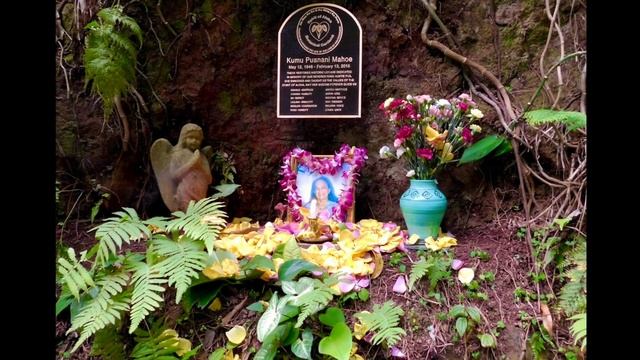 Kumu Auntie Puanani Mahoe Memorial Dedication, May 2022 смотреть онлайн