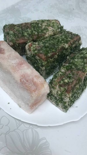 Засолка сала! Классический вариант с солью и второй вариант с укропом и чесноком!