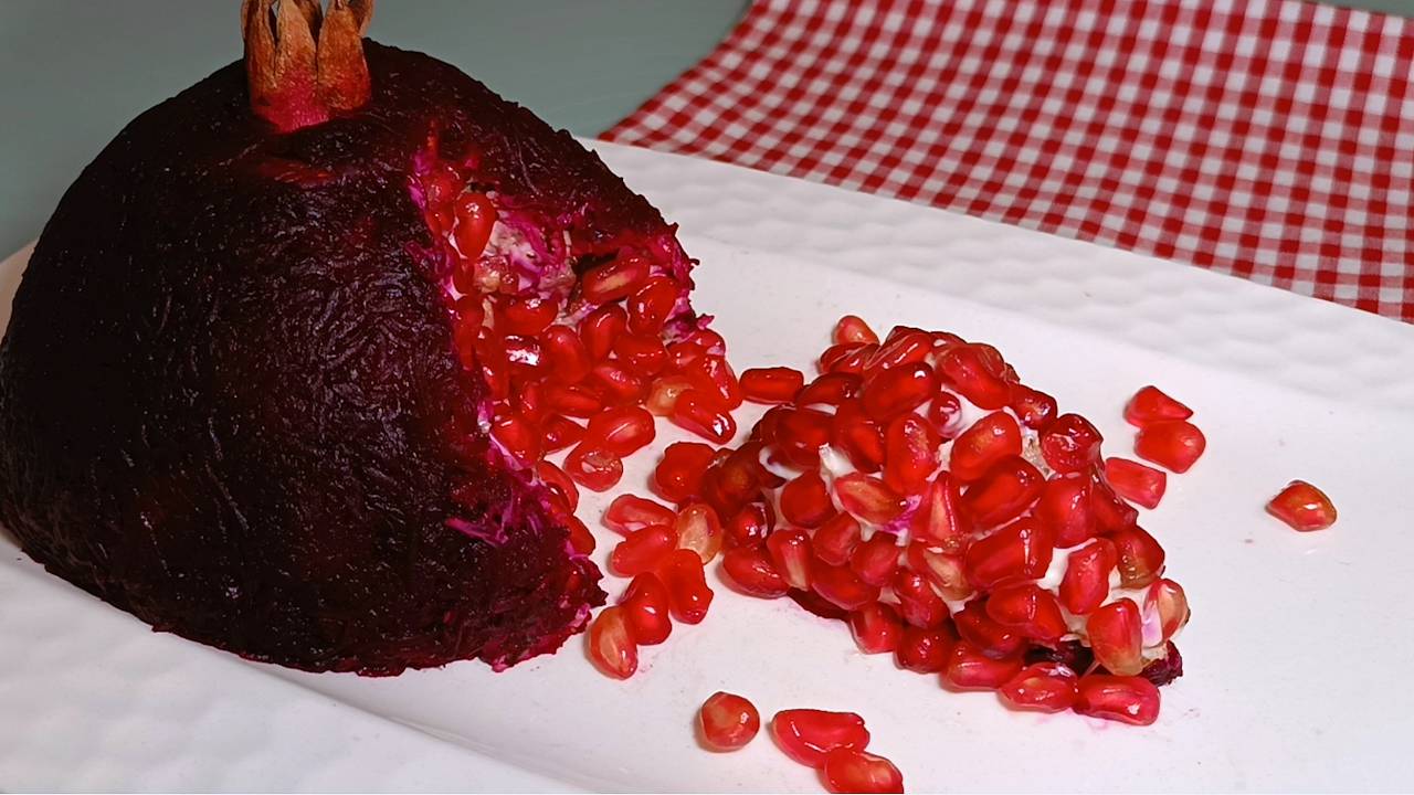 🎄 Салат "Гранат" - очень вкусный и красивый салат на Новый год смотреть онлайн
