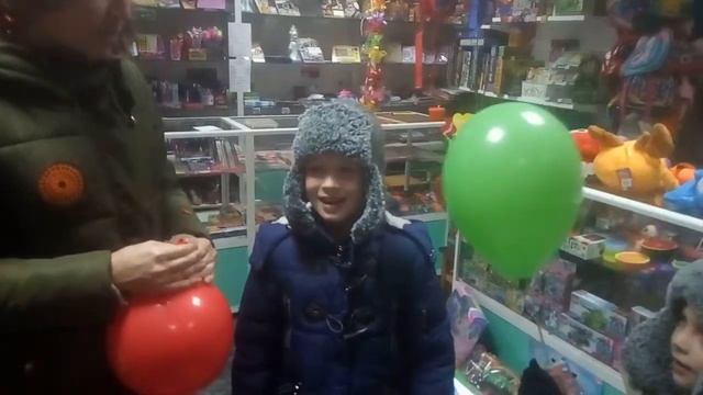 Гелий в связках (голосовых) смотреть онлайн