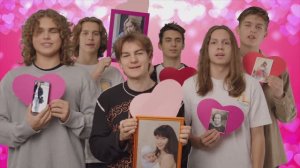 Видео Открытка ко Дню Мам 2024 от учеников 8-11 классов. Школа Путь к успеху. Новая Москва