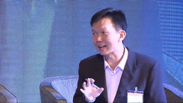 CAT Showcase ตอน “Panel Discussion Gateway to AEC – Thailand’s Readiness and Opportunities” смотреть онлайн