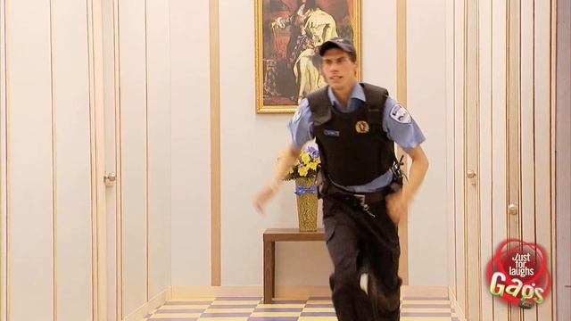 Cartoony Prank смотреть онлайн