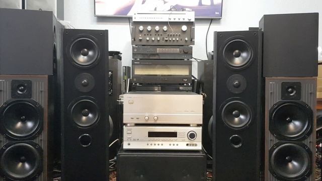 MB Quart QL 40 c &pre amp Technics su-9600 + amp Luxman m 383 test смотреть онлайн