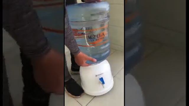 Water Dispenser смотреть онлайн