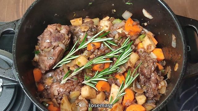Probably the simplest and most delicious lamb neck srew смотреть онлайн