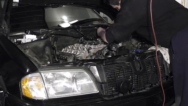 M111 Cylinder Head Gasket DIY - Reassembly смотреть онлайн