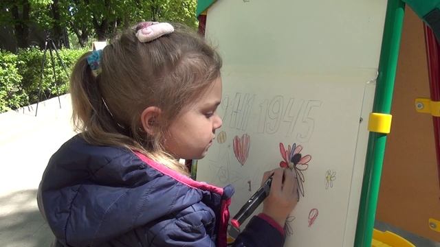 выставка рисунков БЫЛА ВЕСНА - ВЕСНА ПОБЕДЫ!