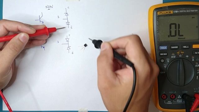 Como testar transistor com o Multímetro смотреть онлайн