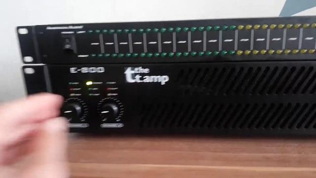 the t amp E 800 & American Audio DB Display MKII смотреть онлайн