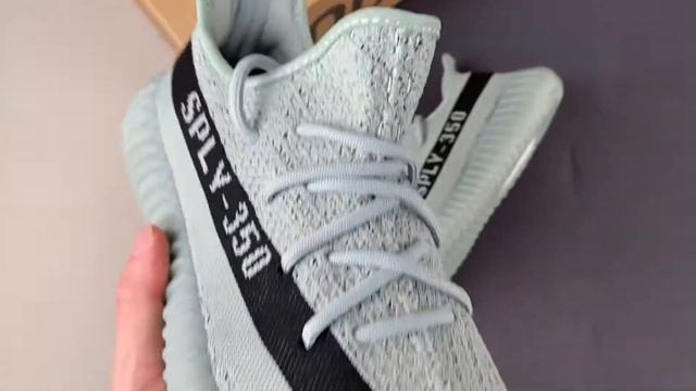 SNEAKERHOOD - Yeezy 350 V2 "Jade Ash" смотреть онлайн