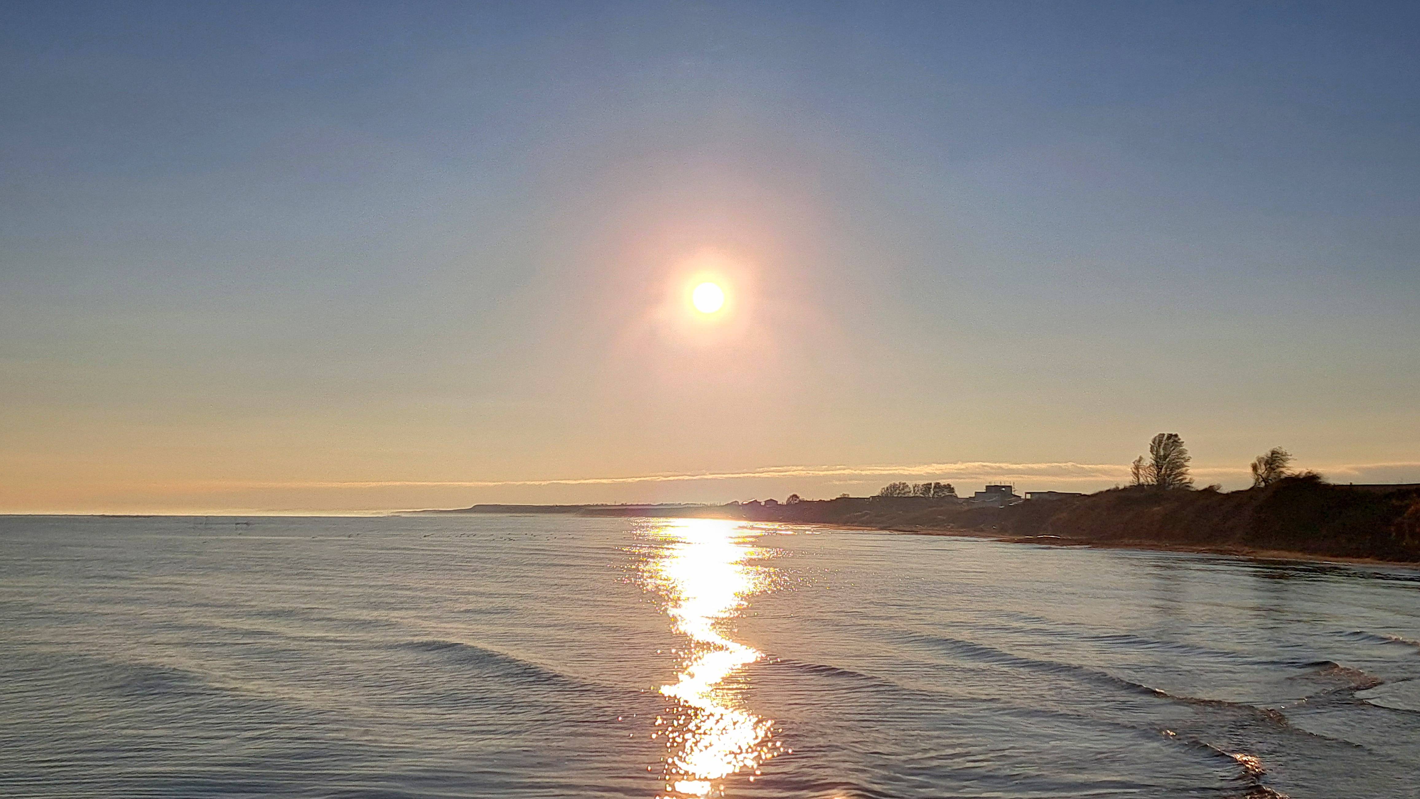 Ноябрь в Кучугурах на Азовском море (тур. комплекс "Искра") смотреть онлайн