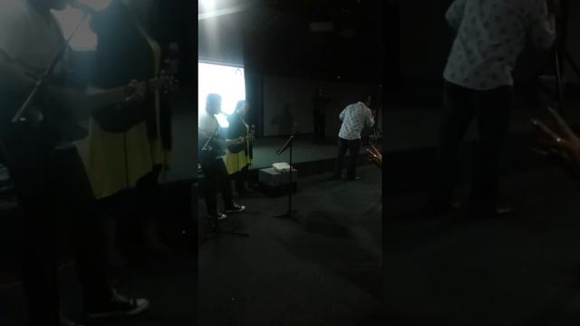 Bienvenido Santi Espiritu смотреть онлайн