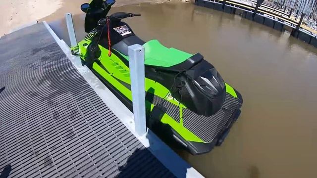 Sunday Funday | Pomona Lake | 21 Yamaha VX Cruiser HO Top Speed 65 MPH!!!! | GoPro Quik Edit смотреть онлайн