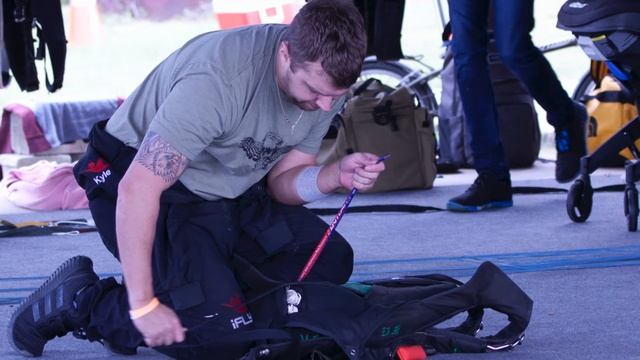 Skydive Palatka Slide Show смотреть онлайн