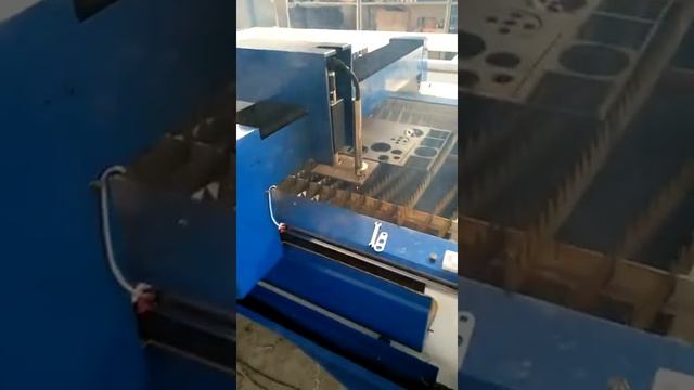 120A Plasma Cutting Machine with THC HYIDA смотреть онлайн