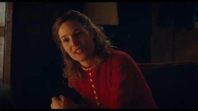 Призрачная нить (2018) смотреть онлайн