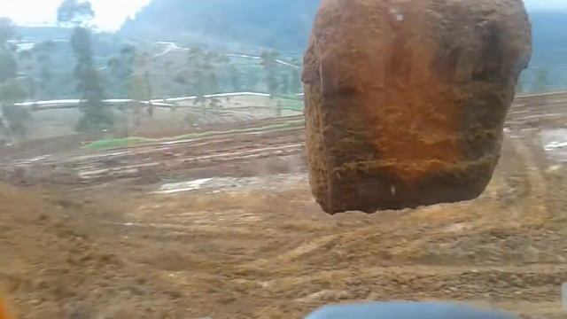 Excavator kobelco sk 200-10 смотреть онлайн