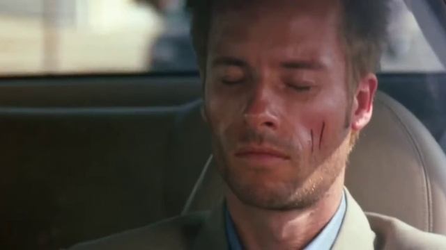 Помни/Memento (2000) - размышления Леонарда Шелби смотреть онлайн