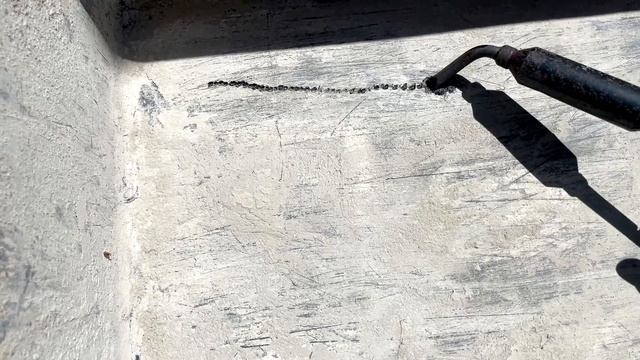 Как запаять трещину в пластиковом ведре, тазу, корыте, лейке. Пайка пластика. смотреть онлайн