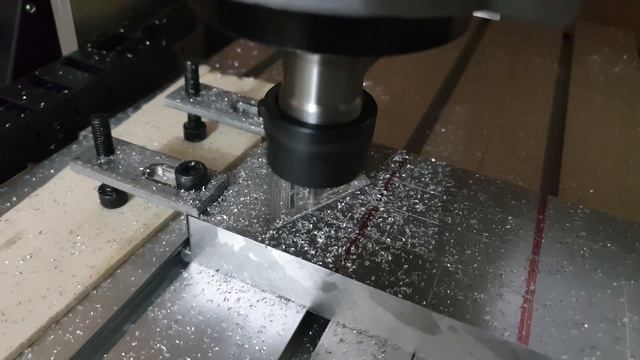 CNC 3040 With 2.2KW Spindle - Cutting Aluminium смотреть онлайн
