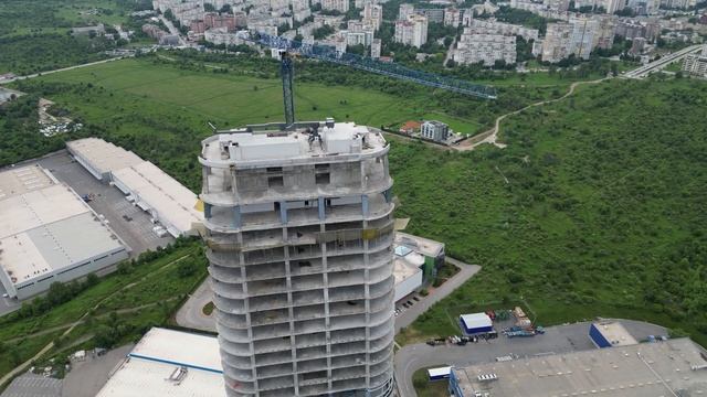 Кранът на най-високата сграда в София смотреть онлайн