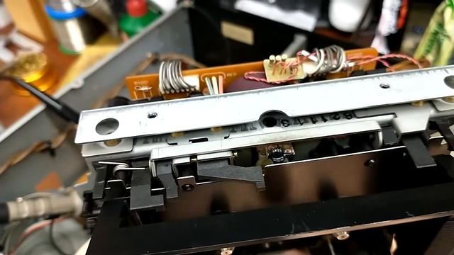 Sony TC-K333ESX tape deck - Manutenção смотреть онлайн
