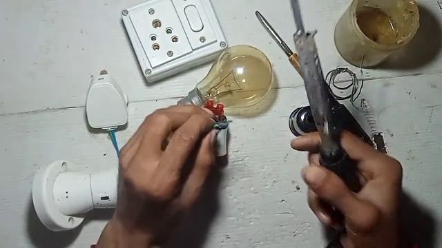 holder led bulb me diode lagalo khbhie nahie kharab hoga 100% смотреть онлайн