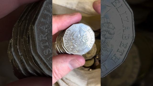 Bass & Flinders 50c ✨ смотреть онлайн