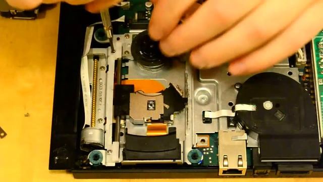 Slim Laser Unite Replacement | PlayStation 2 Tutorial смотреть онлайн
