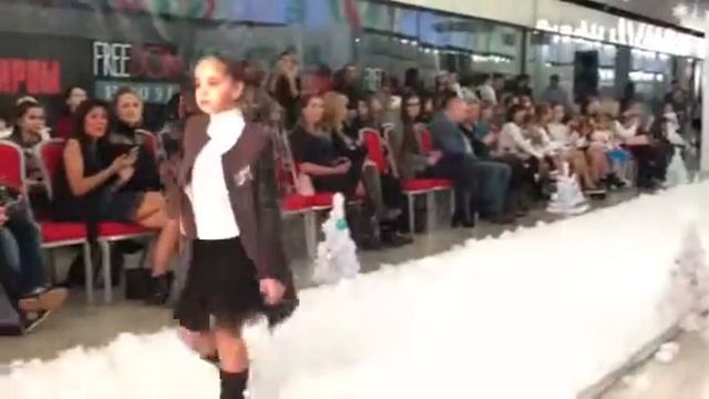 ☃️❄️⭐️КИЕВ - ВСТРЕЧАЙ! UKRAINIAN KID'S FASHION WEEK сезон ЗИМА 2016/2017 20.11.16 ТРЦ АТМОСФЕРА смотреть онлайн