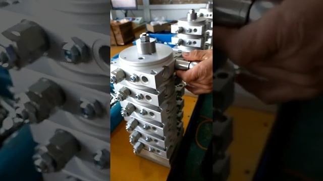 Hydraulic Solenoid Valve Manifold Blocks For Lift System смотреть онлайн