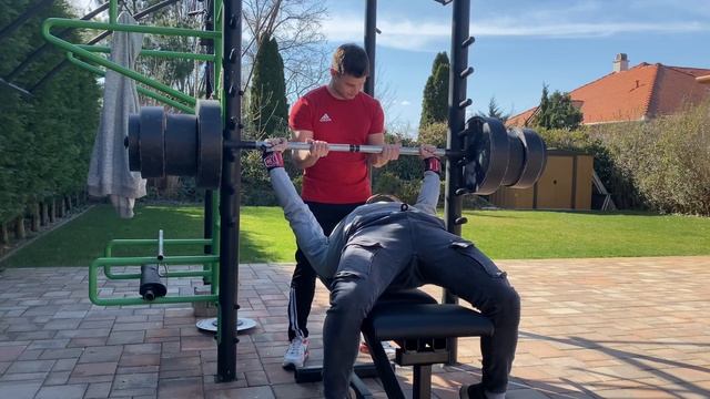 NEW BENCH PR 129kg#short смотреть онлайн