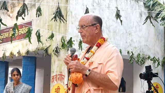 2024.11.03 Tapovan 01 Шрила Индрадьюмна Махарадж несколько слов смотреть онлайн