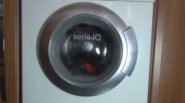 Siemens IQ 1430 Washing Machine : Delicate stains 40'c full load (full cycle)