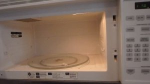 Как отмыть микроволновку. Быстро и легко!