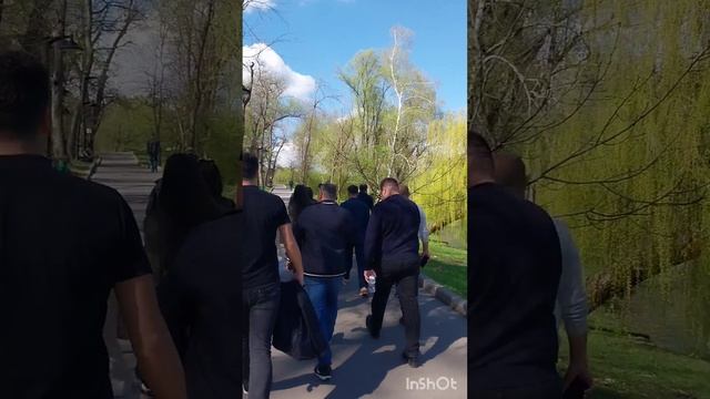 Кишинёв.Ион Чебан в парке Долина Роз.5.04.24🇲🇩 смотреть онлайн