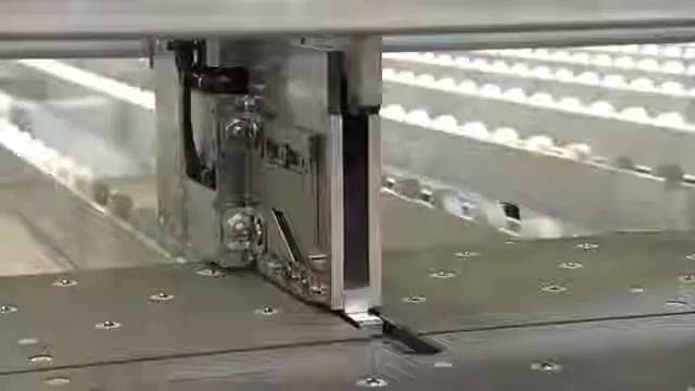 HOLZHER High Performance Pladeopdelingsanlæg ZENTREX 6220 смотреть онлайн