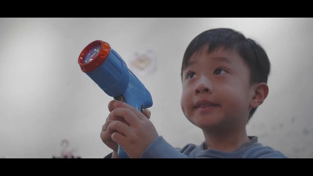 Infrared R/C Laser-Guided Wall Climbing Car смотреть онлайн