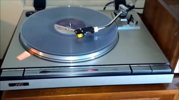 JVC L-A55 Direct Drive Turntable Demo
