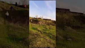 мы нашли заброшенный автомобиль Виктора Цоя. (старое)