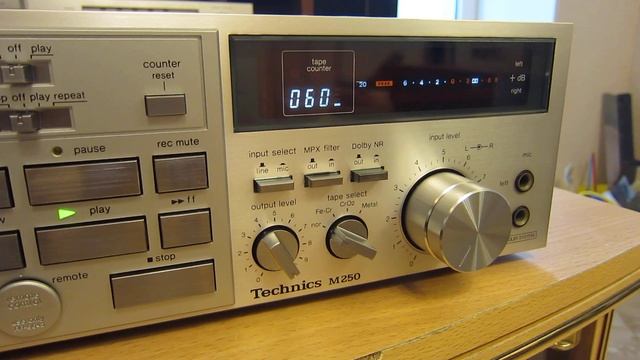 Technics RS-M250
