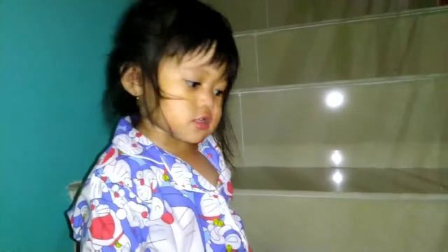 Main Boneka Yuk sm Dek Yaya смотреть онлайн
